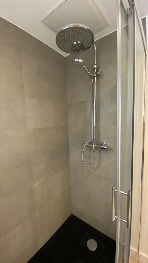 Republique Appartements Ментона Екстериор снимка