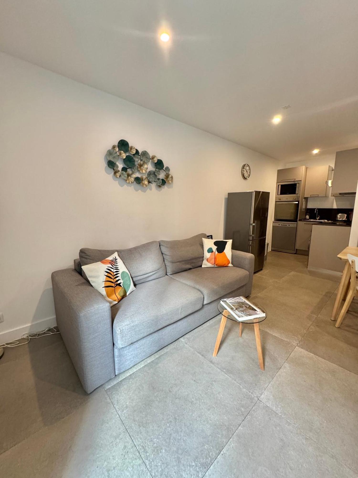 Republique Appartements Ментона Екстериор снимка