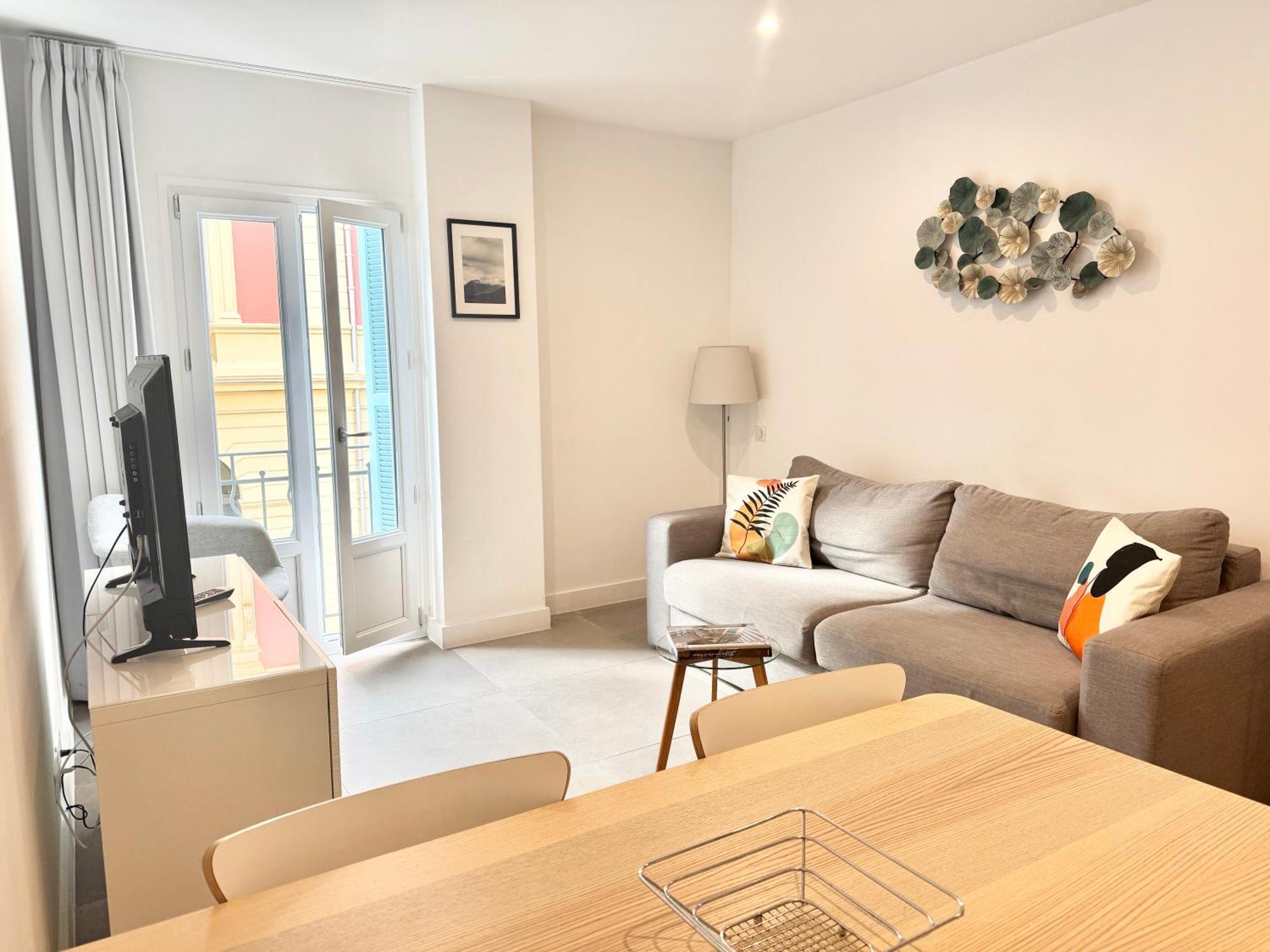 Republique Appartements Ментона Екстериор снимка