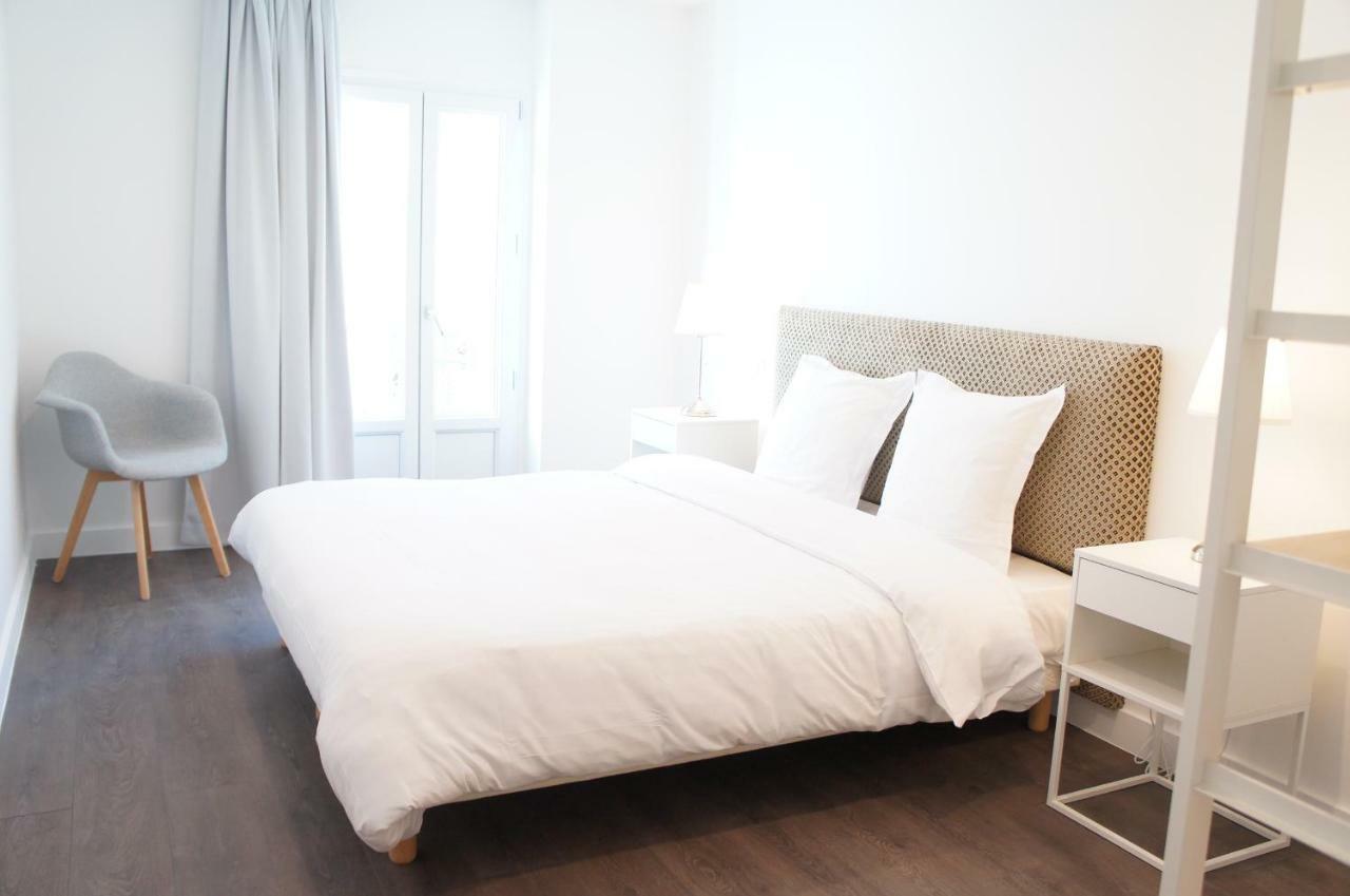 Republique Appartements Ментона Екстериор снимка